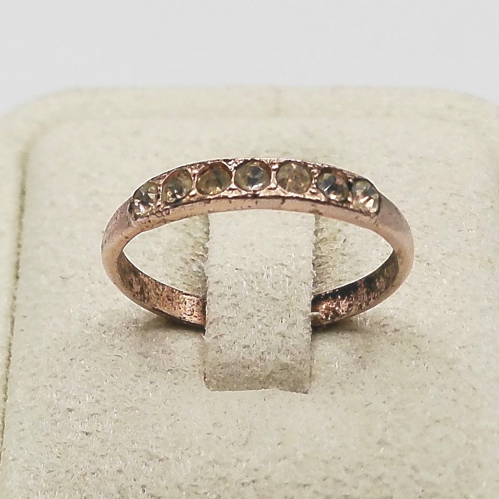 Vintage Gold Tone Champagne Crystal Stackable Band Ring Size 6.75